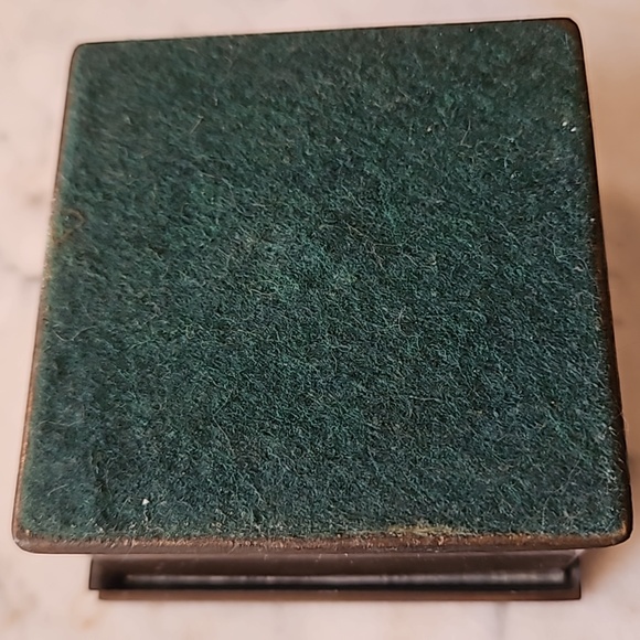 2/250  Bradley & Hubbard 4 Piece antique Neoclassic Bronze Desk Set 1910s - Picture 7 of 12